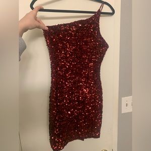 One shoulder burgundy sequin short dress